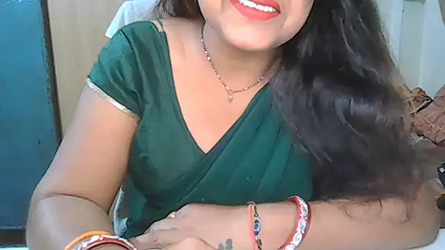 Snapshot of Cute_Ruhi99 chatting on April 22, 2026, 8:54 am Cute Ruhi99 online show from April 22, 2026, 8:54 am