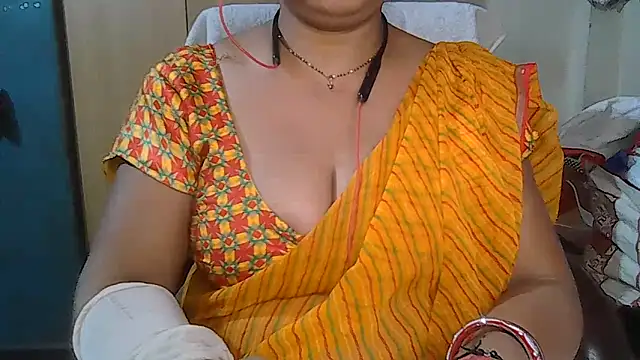 Snapshot of Cute_Ruhi99 chatting on April 23, 2026, 7:15 am Cute Ruhi99 online show from April 23, 2026, 7:15 am