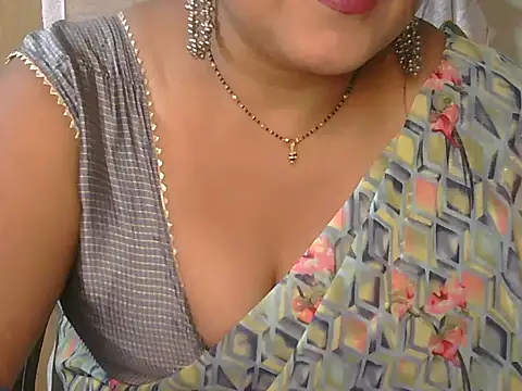 Cute Ruhi99 online show from November 4, 2025, 5:55 am