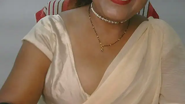 Snapshot of Cute_Ruhi99 chatting on July 5, 2026, 9:05 am Cute Ruhi99 online show from July 5, 2026, 9:05 am