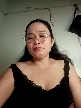 Snapshot of Sexy-asslove90 chatting on October 13, 2025, 2:29 pm Sexy-asslove90 online show from October 13, 2025, 2:29 pm