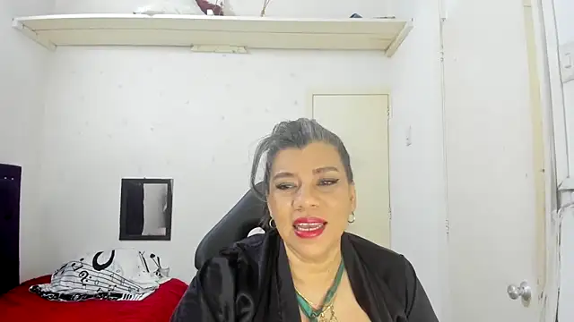 Snapshot of vikyadams chatting on September 25, 2025, 11:16 am vikyadams online show from September 25, 2025, 11:16 am