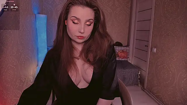 Snapshot of Eesmaaarrr chatting on October 23, 2025, 11:25 pm Eesmaaarrr online show from October 23, 2025, 11:25 pm