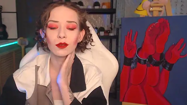 FascinatingEyess online show from March 1, 2026, 11:10 am