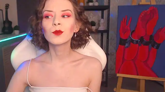 Snapshot of FascinatingEyess chatting on November 8, 2025, 6:22 pm FascinatingEyess online show from November 8, 2025, 6:22 pm