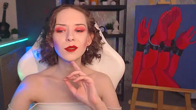 Snapshot of FascinatingEyess chatting on December 3, 2025, 6:29 pm FascinatingEyess online show from December 3, 2025, 6:29 pm