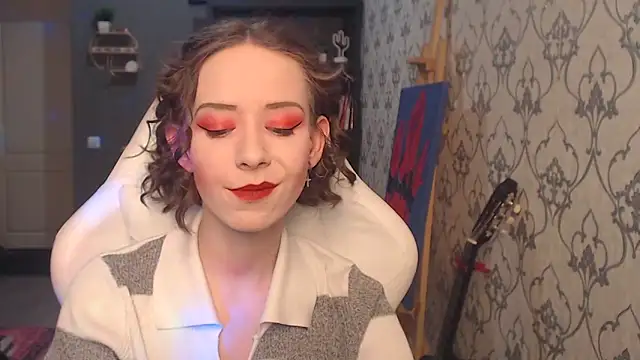 FascinatingEyess online show from March 8, 2026, 7:17 pm