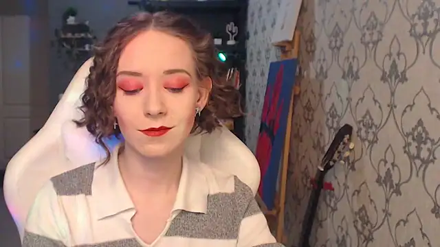 FascinatingEyess online show from March 21, 2026, 8:02 pm