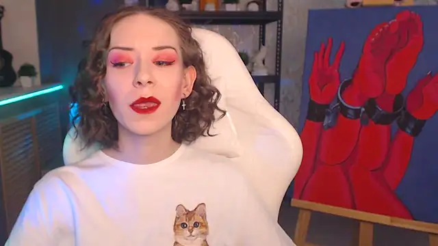 FascinatingEyess online show from December 17, 2025, 12:04 am