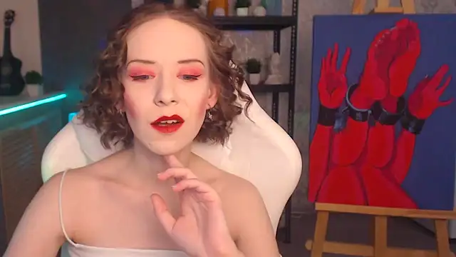 Snapshot of FascinatingEyess chatting on October 27, 2025, 6:20 pm FascinatingEyess online show from October 27, 2025, 6:20 pm