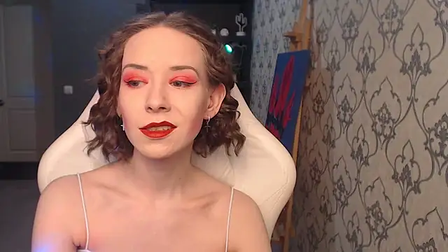 Snapshot of FascinatingEyess chatting on April 17, 2026, 8:33 pm FascinatingEyess online show from April 17, 2026, 8:33 pm