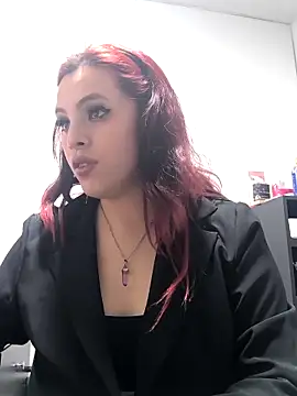 Snapshot of elizatexx chatting on April 27, 2026, 11:25 pm elizatexx online show from April 27, 2026, 11:25 pm