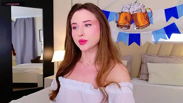 Jullia Carter online show from October 2, 2025, 6:06 am