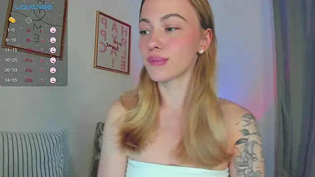 Snapshot of damn_cutie chatting on September 26, 2025, 5:09 pm damn cutie online show from September 26, 2025, 5:09 pm