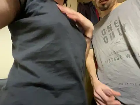 LamponaeFoglia3 online show from December 17, 2024, 4:21 pm