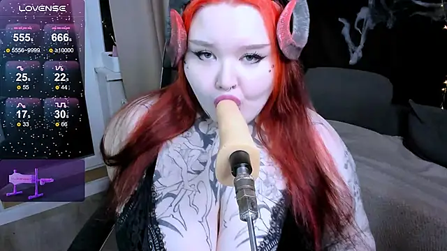 Gotic Pie online show from November 20, 2025, 3:12 pm