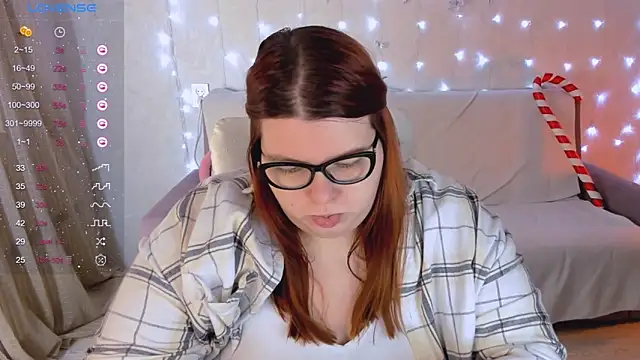 Snapshot of Melissa_Purr chatting on January 7, 2025, 3:03 am Melissa Purr online show from January 7, 2025, 3:03 am