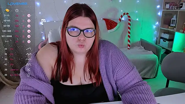 Snapshot of Melissa_Purr chatting on December 25, 2024, 5:26 pm Melissa Purr online show from December 25, 2024, 5:26 pm