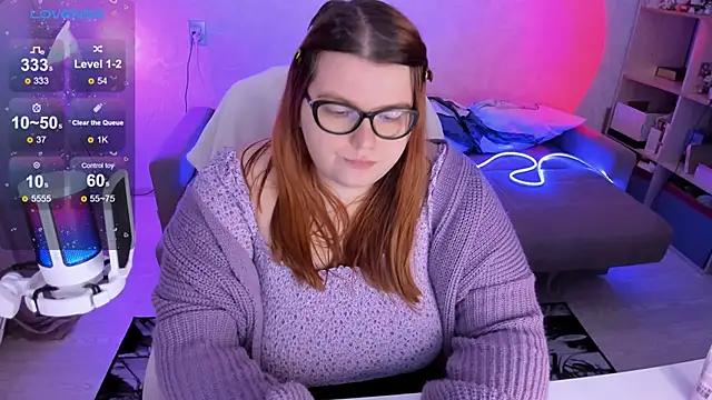 Snapshot of Melissa_Purr chatting on February 11, 2025, 2:25 am Melissa Purr online show from February 11, 2025, 2:25 am