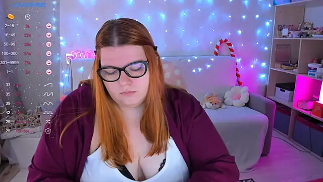 Snapshot of Melissa_Purr chatting on December 18, 2024, 8:36 pm Melissa Purr online show from December 18, 2024, 8:36 pm