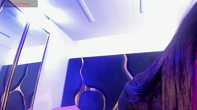 Snapshot of Ivanna18_x chatting on November 3, 2025, 3:56 am Ivanna18 x online show from November 3, 2025, 3:56 am