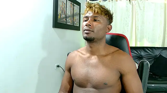 Snapshot of Black_indiian chatting on November 25, 2025, 5:02 pm Black indiian online show from November 25, 2025, 5:02 pm