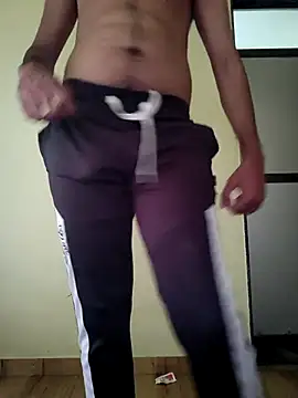 Collegeboywithbigweapan21 online show from April 18, 2026, 8:16 am