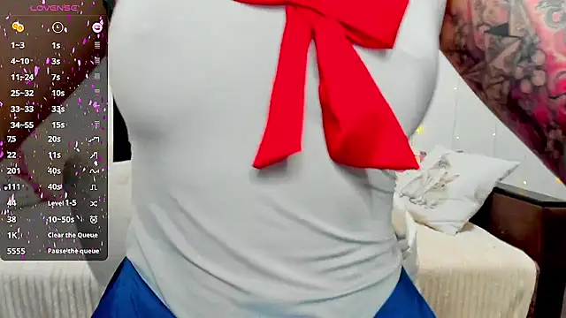 Snapshot of Magic_Allie chatting on February 24, 2025, 7:52 pm Magic Allie online show from February 24, 2025, 7:52 pm