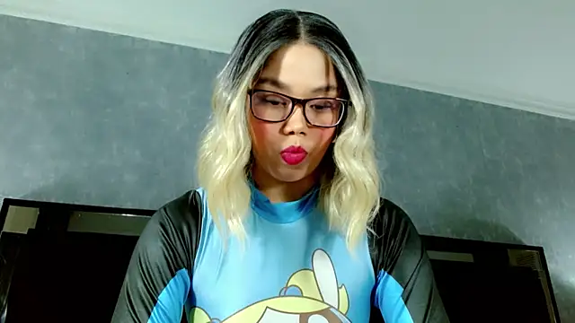 Snapshot of JasmineMoore chatting on October 27, 2025, 9:49 pm JasmineMoore online show from October 27, 2025, 9:49 pm