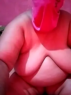 Snapshot of naughtygrannyXXX chatting on September 24, 2025, 6:03 pm naughtygrannyXXX online show from September 24, 2025, 6:03 pm