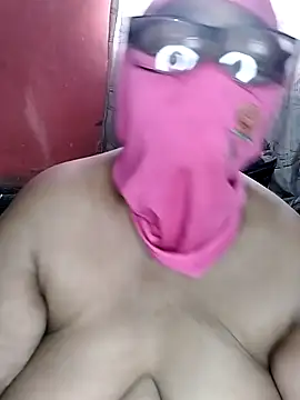 Snapshot of naughtygrannyXXX chatting on October 15, 2025, 10:56 am naughtygrannyXXX online show from October 15, 2025, 10:56 am