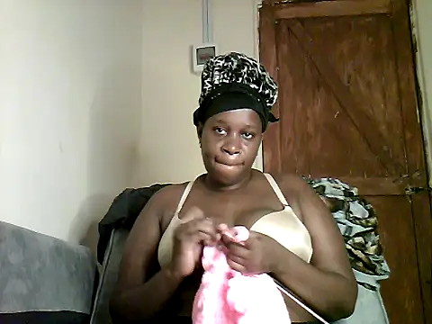 Sexy valentine001 online show from October 9, 2025, 8:09 pm