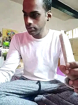 KeptupInosine online show from February 3, 2026, 12:32 pm