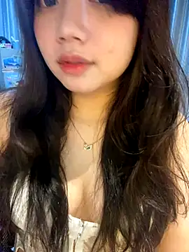 Hotellinh12 online show from October 5, 2025, 4:20 pm