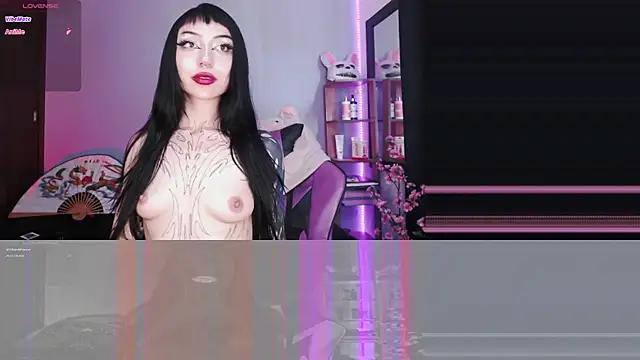 Snapshot of catipetite chatting on February 13, 2025, 4:07 pm catipetite online show from February 13, 2025, 4:07 pm