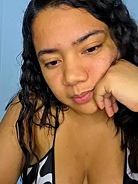 Watagatapitusberry1 online show from November 30, 2025, 1:06 am