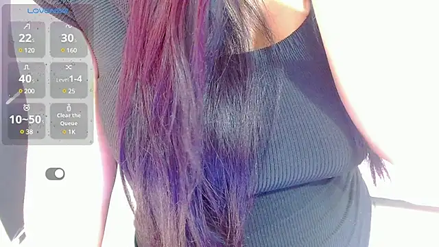 Lanna belle28 online show from February 3, 2025, 1:08 pm