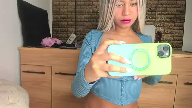 Jessicahot vip online show from January 26, 2025, 10:34 am