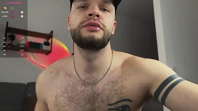 Snapshot of maxx_alexx chatting on March 21, 2025, 8:17 am maxx alexx online show from March 21, 2025, 8:17 am