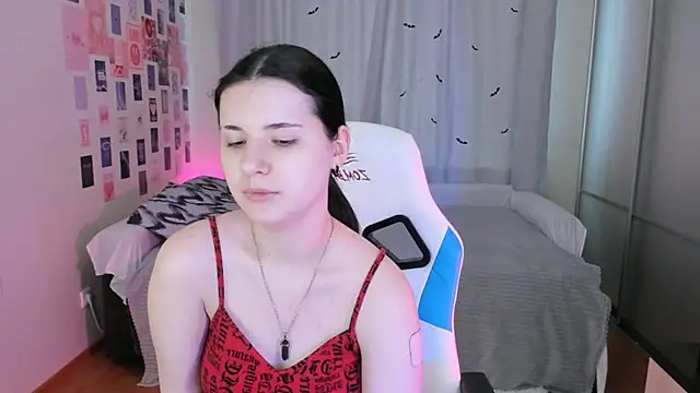 Vanessa Verona online show from March 10, 2025, 11:45 am