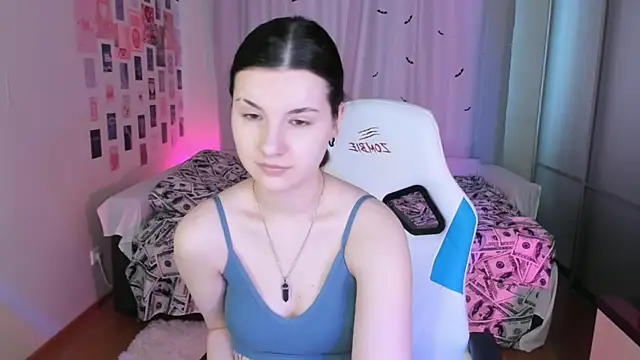 Vanessa Verona online show from March 22, 2025, 5:39 am