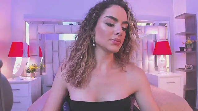 Snapshot of mariiahneedles chatting on February 6, 2026, 5:14 am mariiahneedles online show from February 6, 2026, 5:14 am