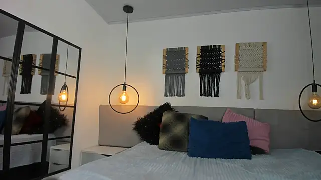 Sweet camille online show from February 21, 2026, 2:24 am