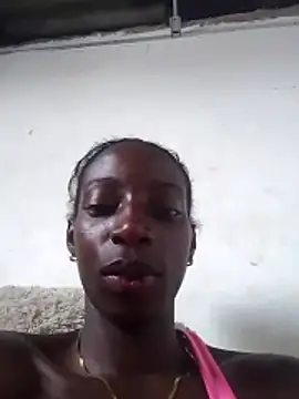 Snapshot of spicycouplex chatting on December 18, 2025, 6:45 pm spicycouplex online show from December 18, 2025, 6:45 pm