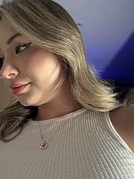 Snapshot of SaraFerreira chatting on November 9, 2025, 1:31 am SaraFerreira online show from November 9, 2025, 1:31 am