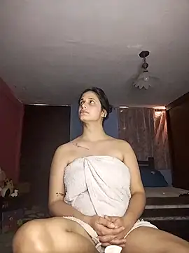 Catalinacandela online show from March 26, 2026, 7:01 pm