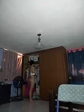 Catalinacandela online show from March 10, 2026, 7:51 pm