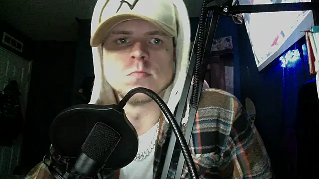 Snapshot of traejddd chatting on May 22, 2026, 7:23 pm traejddd online show from May 22, 2026, 7:23 pm