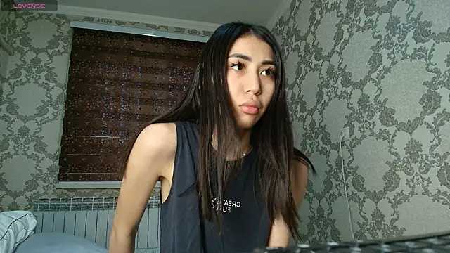 Snapshot of Homura_Ayanami chatting on February 19, 2026, 5:04 am Homura Ayanami online show from February 19, 2026, 5:04 am