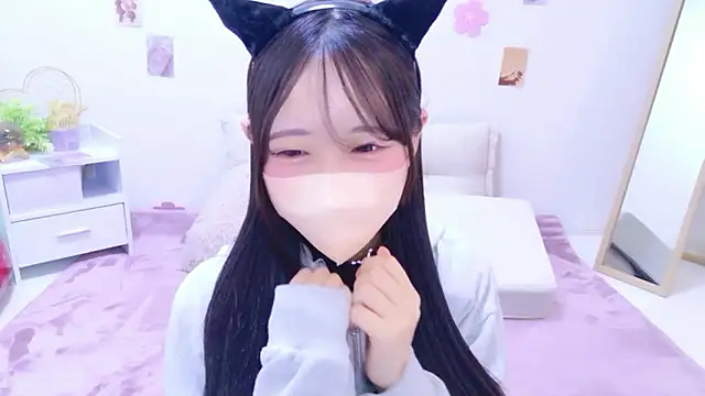 Snapshot of Suzu_ch_xx chatting on May 30, 2026, 1:39 pm Suzu ch xx online show from May 30, 2026, 1:39 pm